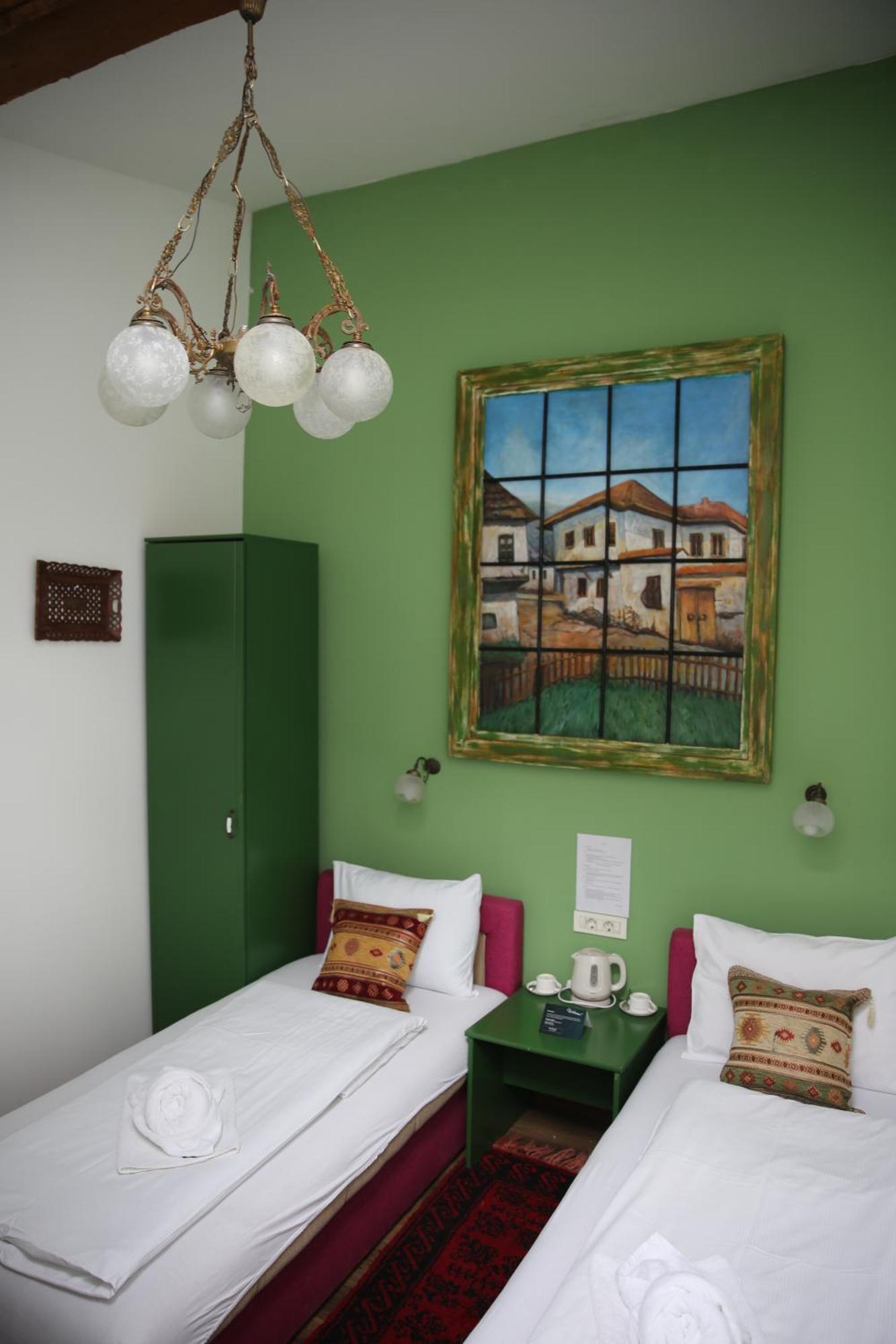 Guesthouse Nia Deluxe Sarajevo Esterno foto